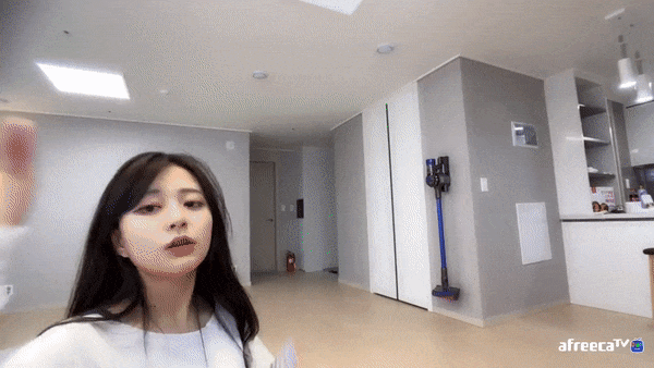 2130706433_KzoBm8wA_02bb3ad6f06b90cc00fa36355f711414f316f266.gif